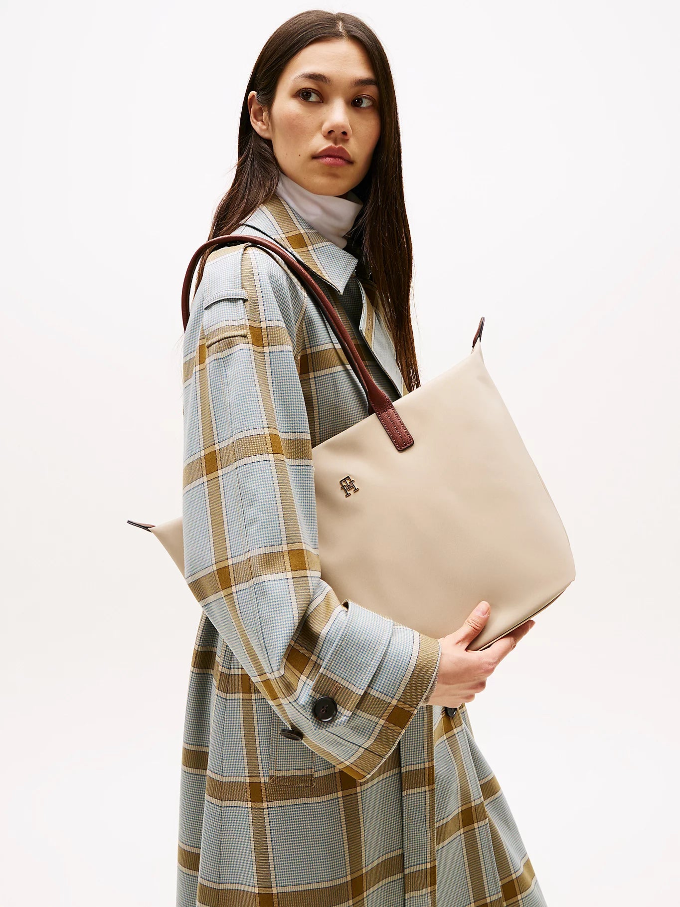 Tommy Hilfiger naisten laukku POPETTE TOTE, vaalea beige - Image 5
