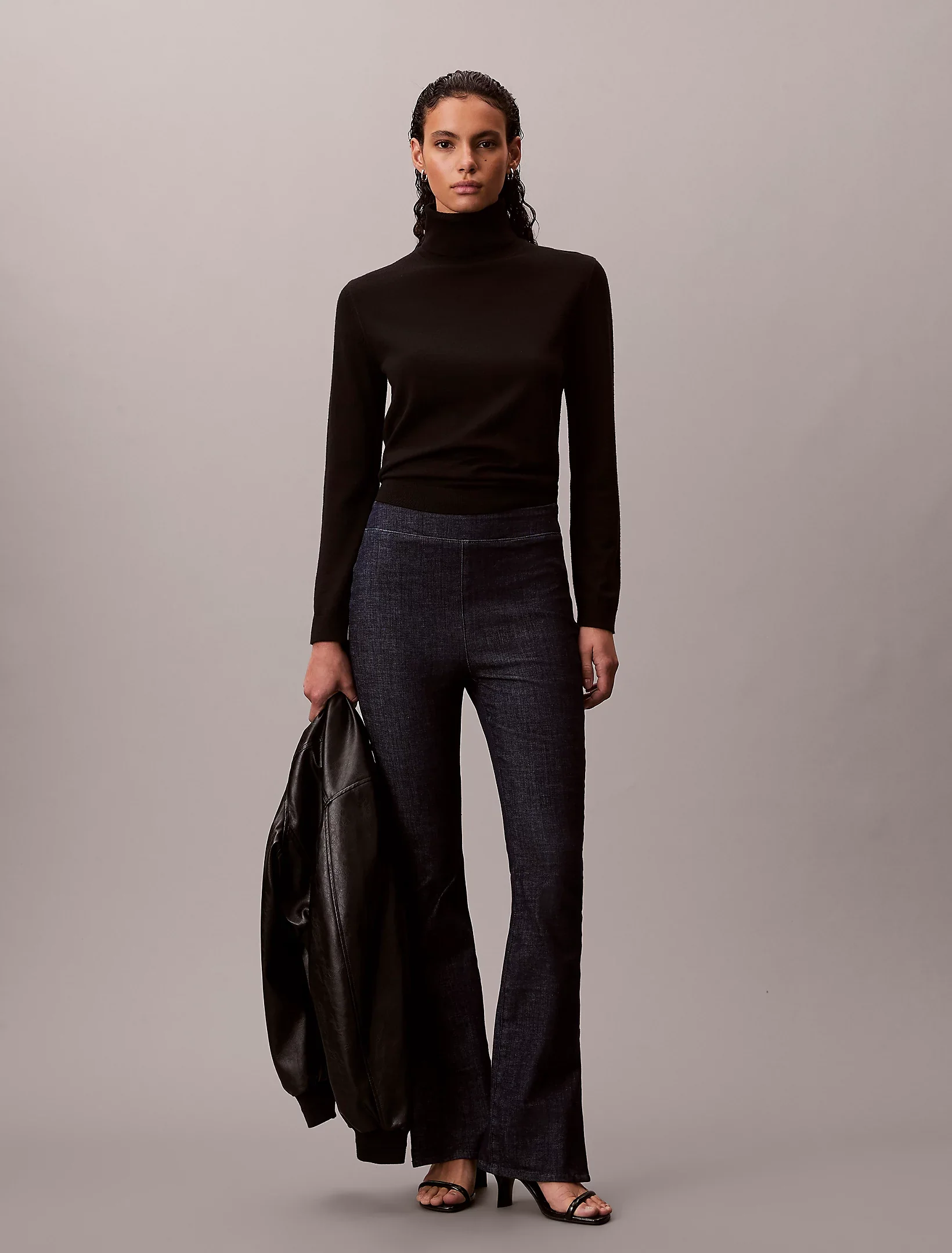 Calvin Klein Jeans naisten leggingsit PULL ON LEGGING CK CLASS, tummansininen - Image 5