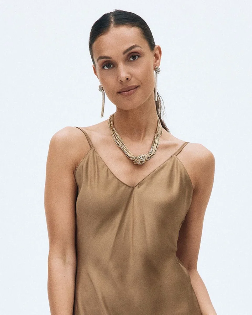 Edblad korvakorut Revel Knot Earrings Gold, Gold pleated - Image 4