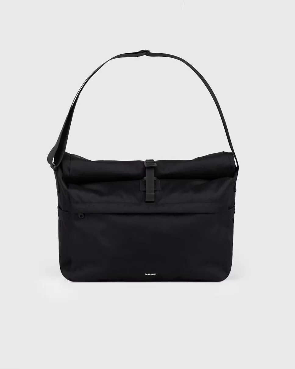 Sandqvist laukku, ICON MESSENGER BAG Musta