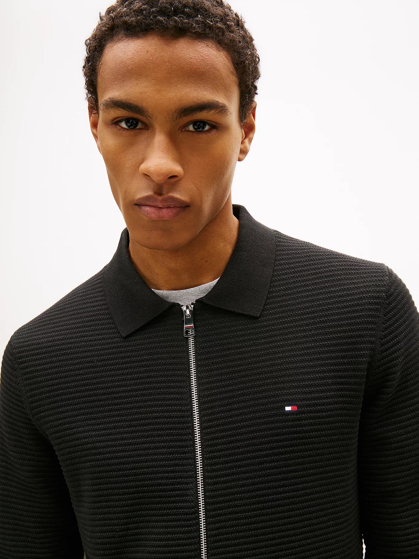 Tommy Hilfiger miesten neuletakki Seasonal Structure Zip Thru Polo, musta - Image 2