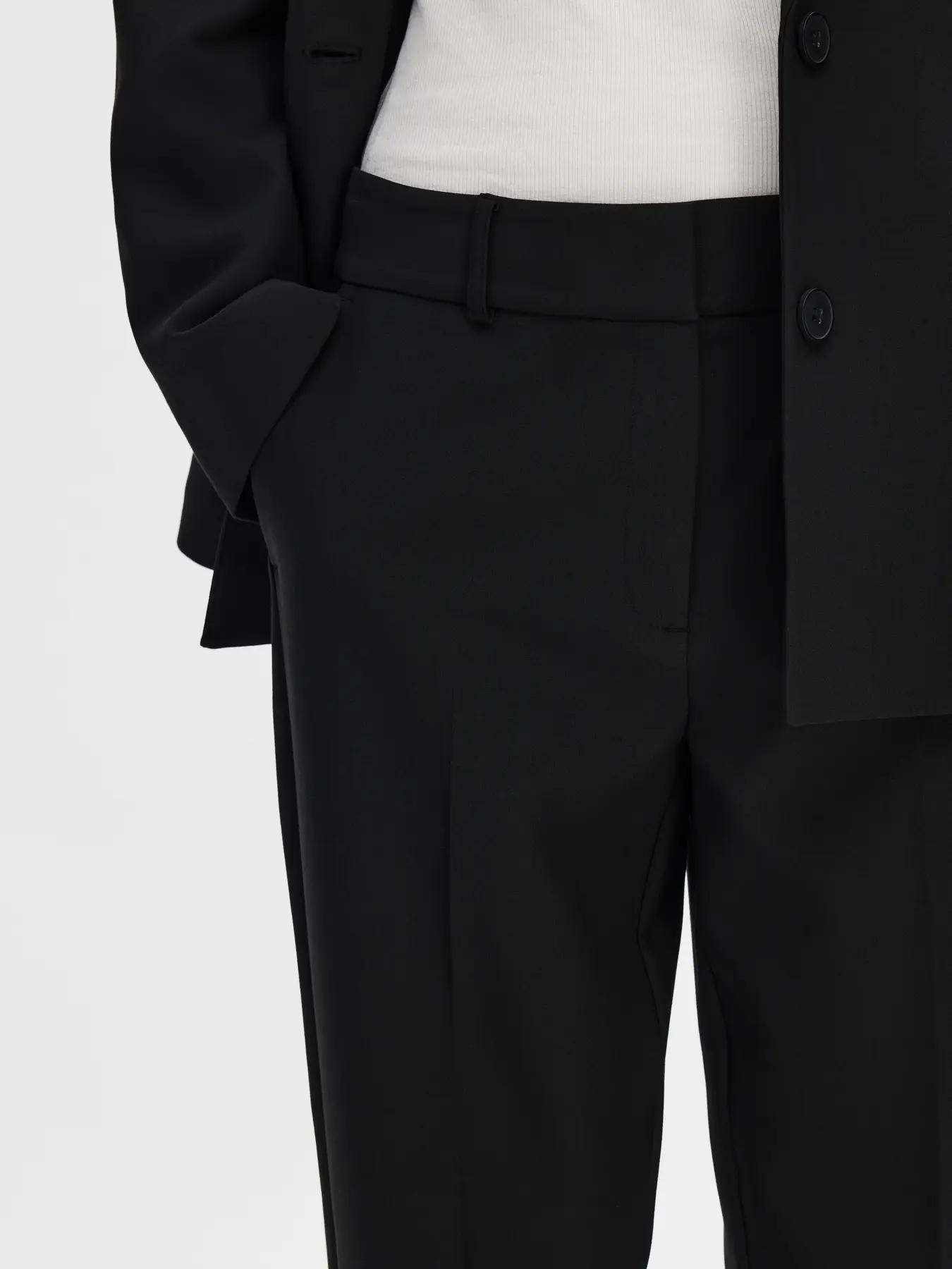 Selected Femme Naisten Housut, SLFRITA-RIA MW CROPPED PANT NOOS Black - Image 4