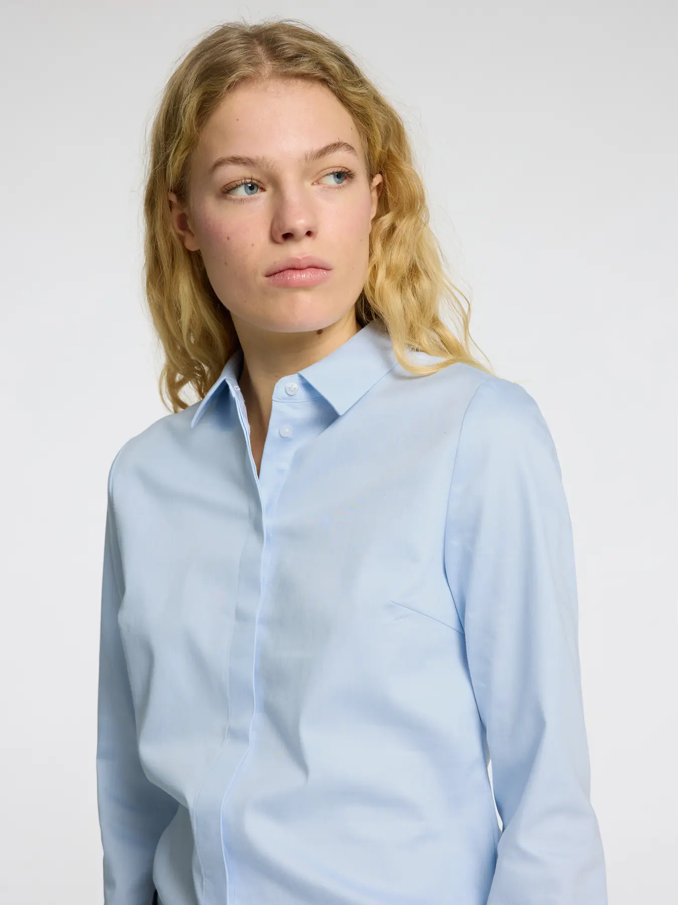Selected Femme naisten paitapusero, SLFROMIE LS FITTED SHIRT Light Blue - Image 4
