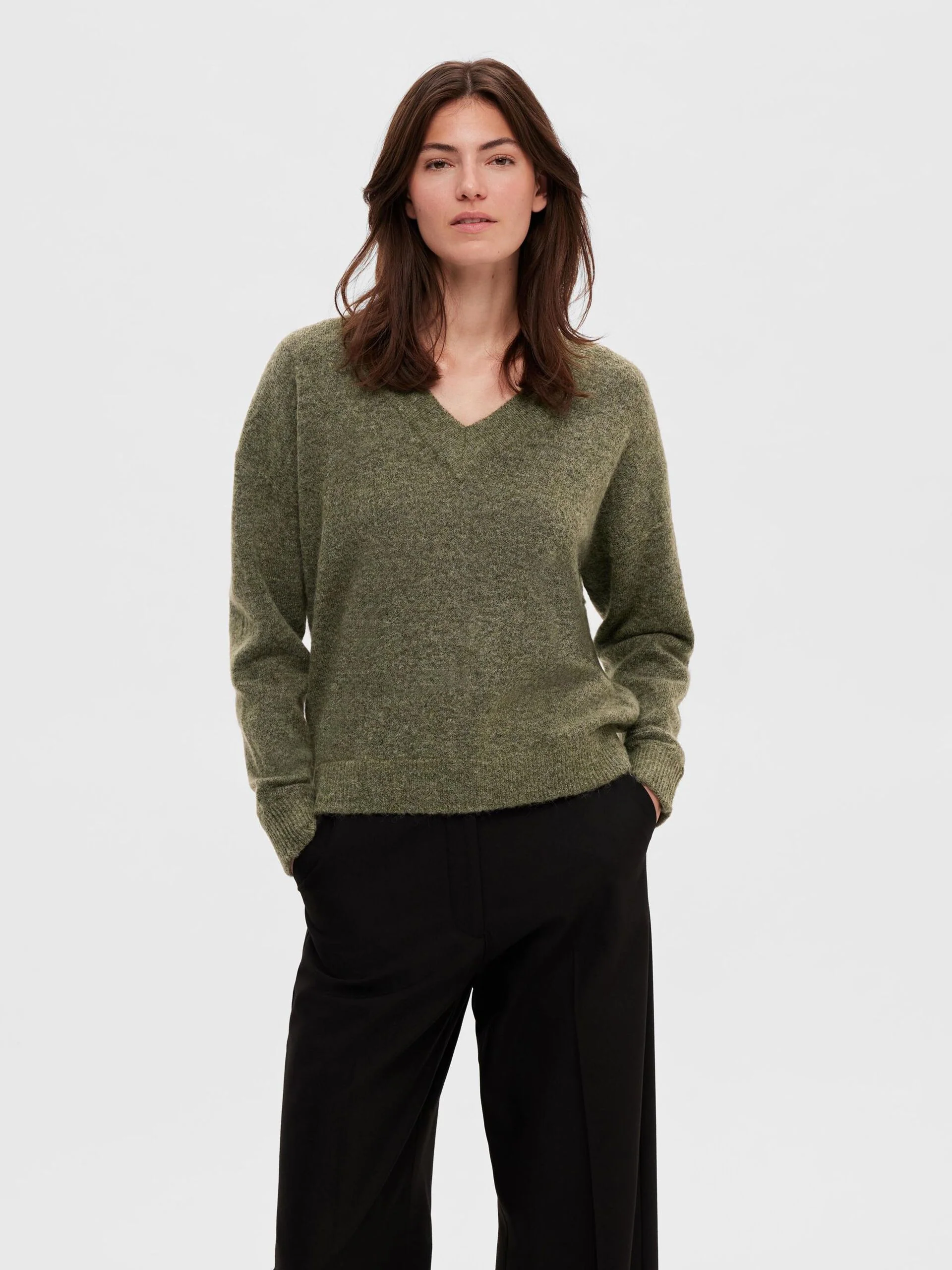 Selected Femme neule, SLFMALINE LS KNIT V-NECK  Armeijanvihreä