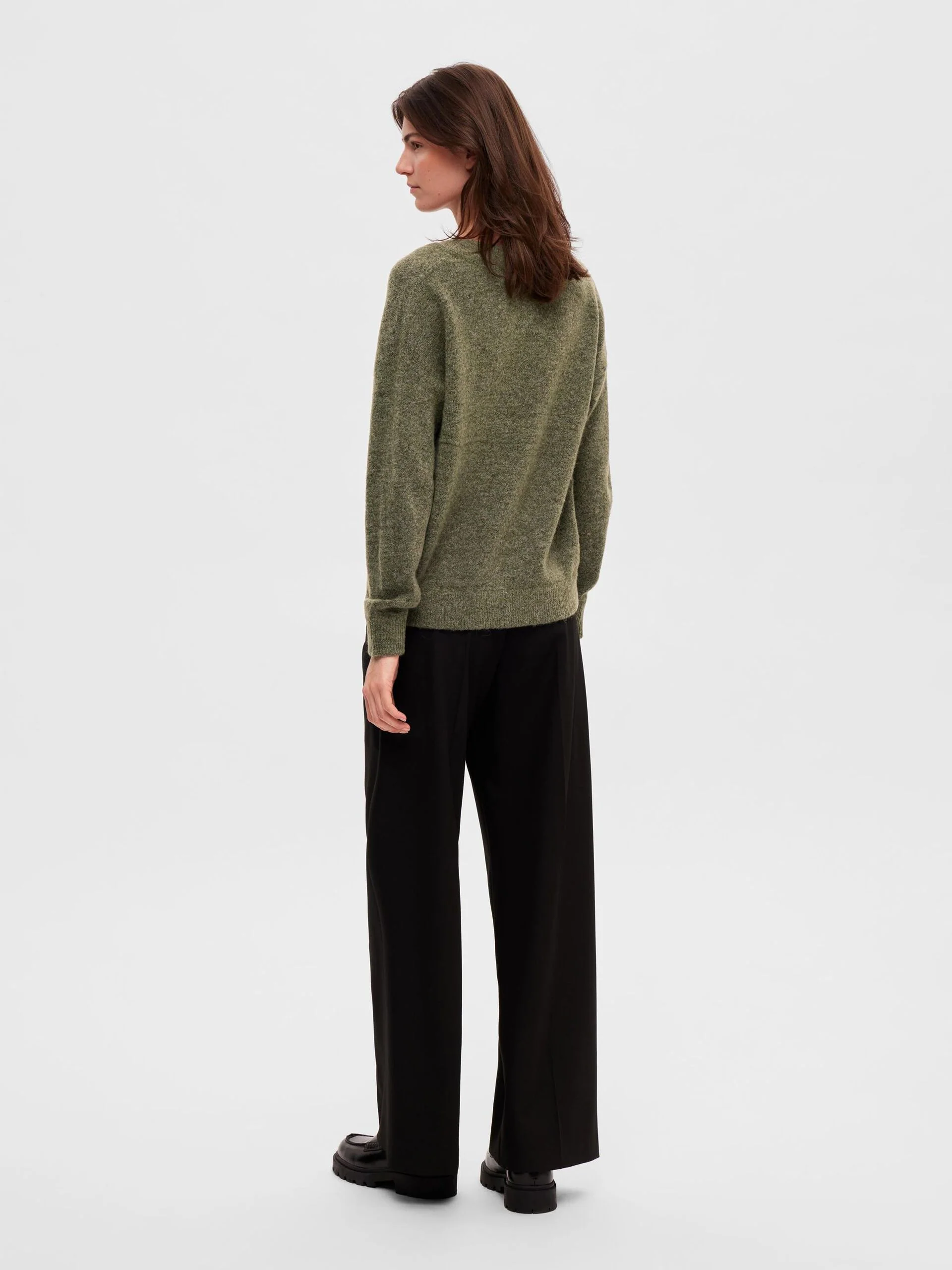 Selected Femme neule, SLFMALINE LS KNIT V-NECK  Armeijanvihreä - Image 3