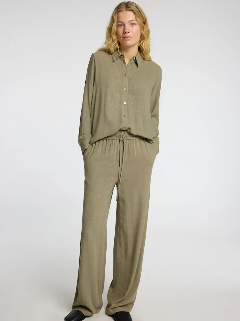 Selected Femme pellavahousut, SLFVIVA-GULIA MW LONG LINEN PANT NOOS Khaki - Image 4