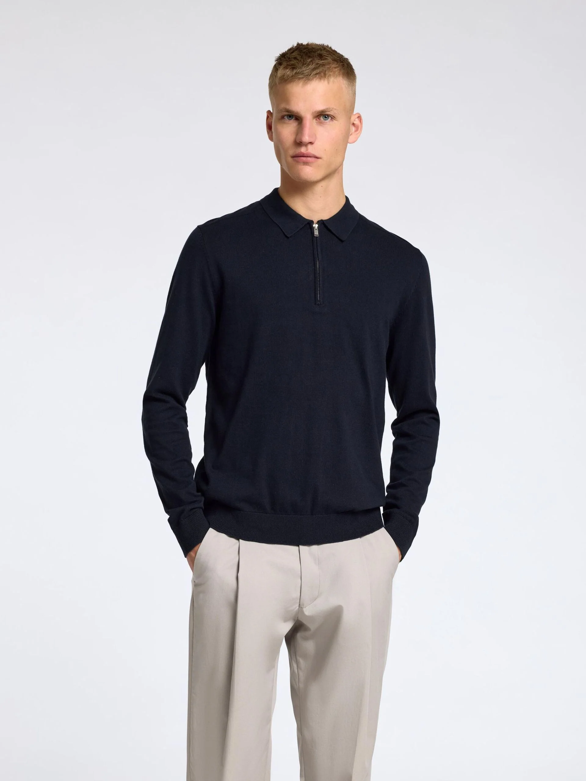 Selected miesten pitkähihainen pikeepaita, SLHBERG LS HALF ZIP POLO Tummansininen