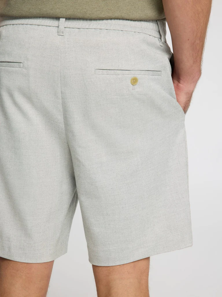 Selected miesten shortsit, REGULAR LEROY PLEAT SHORTS  Vaaleanharmaa - Image 2