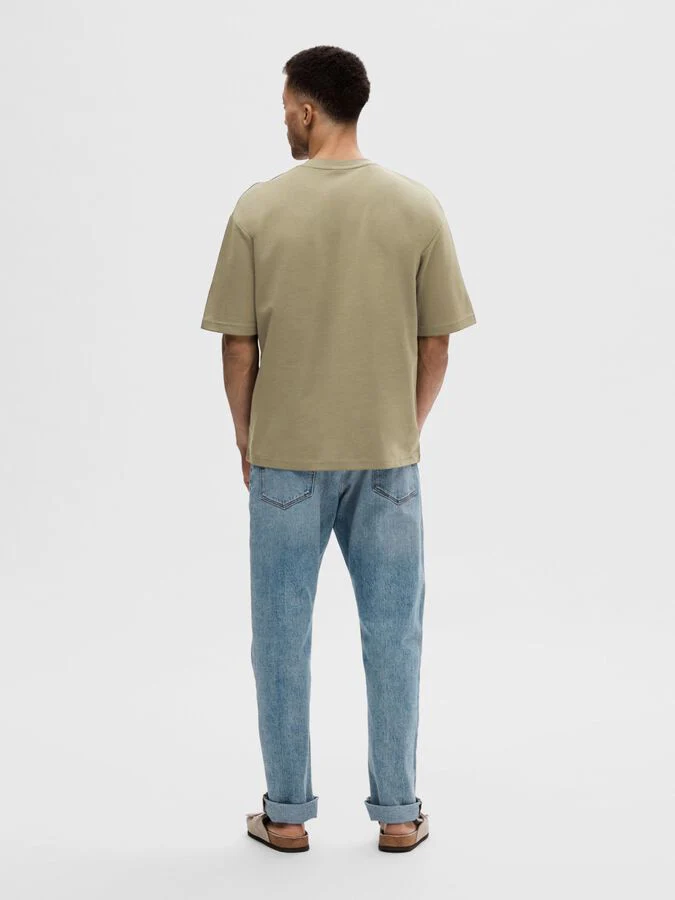 Selected miesten t-paita, LOOSE OSCAR SS O-NECK Armeijanvihreä - Image 2