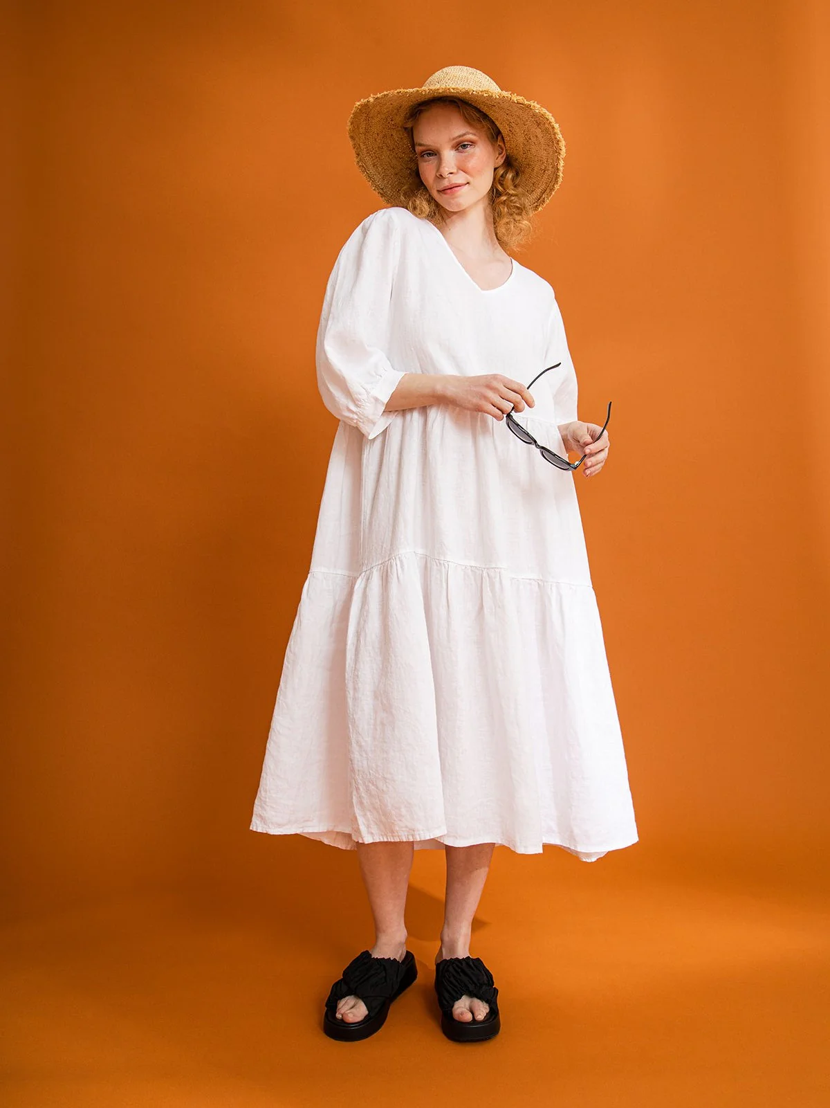 Sinnuu Naisten Mekko SINNUU LINEN DRESS 3/4 FRILL Valkoinen
