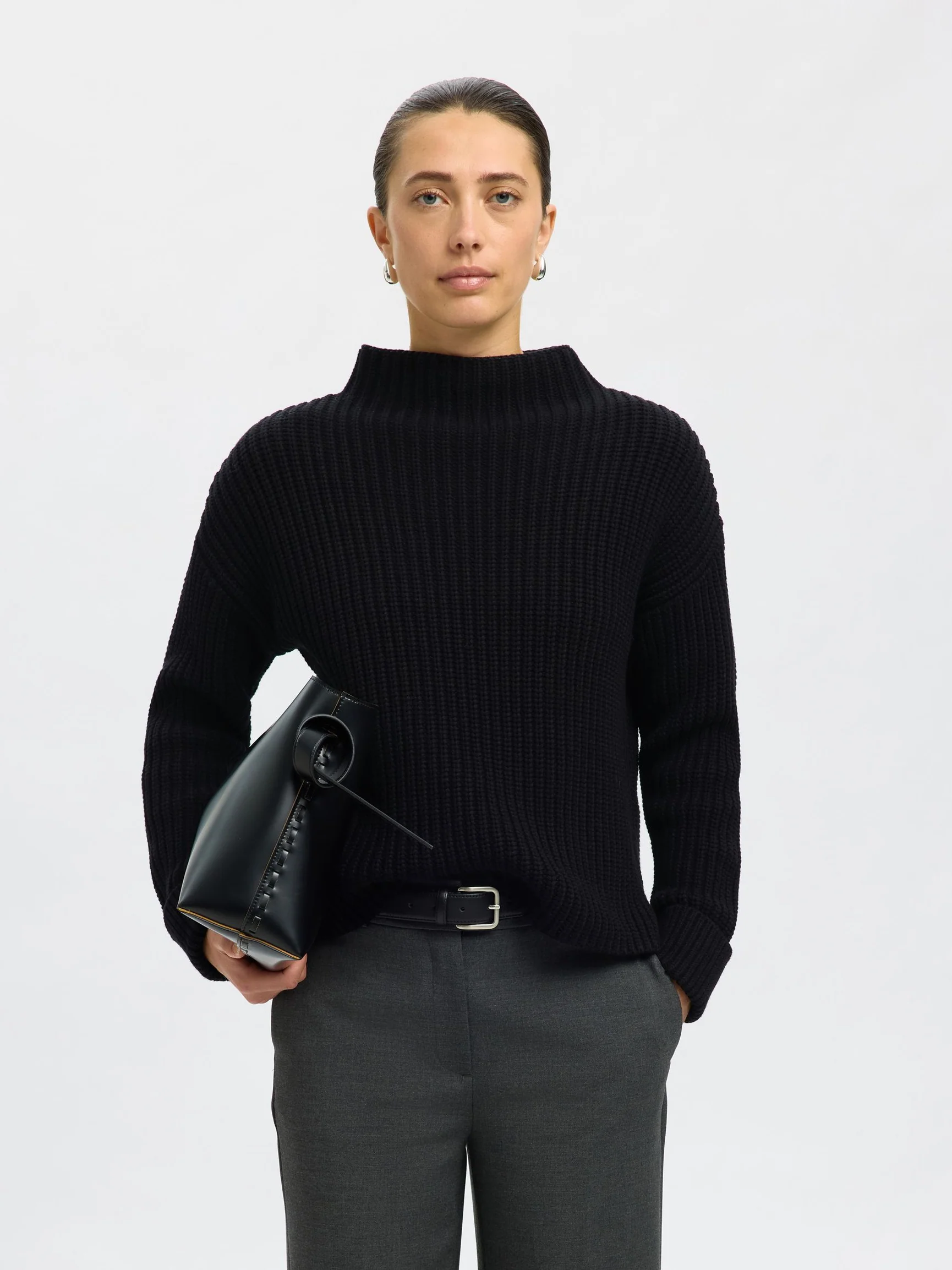 Selected Femme naisten neulepusero SLFSELMA SUS LS KNIT PULLOVER NOOS, musta