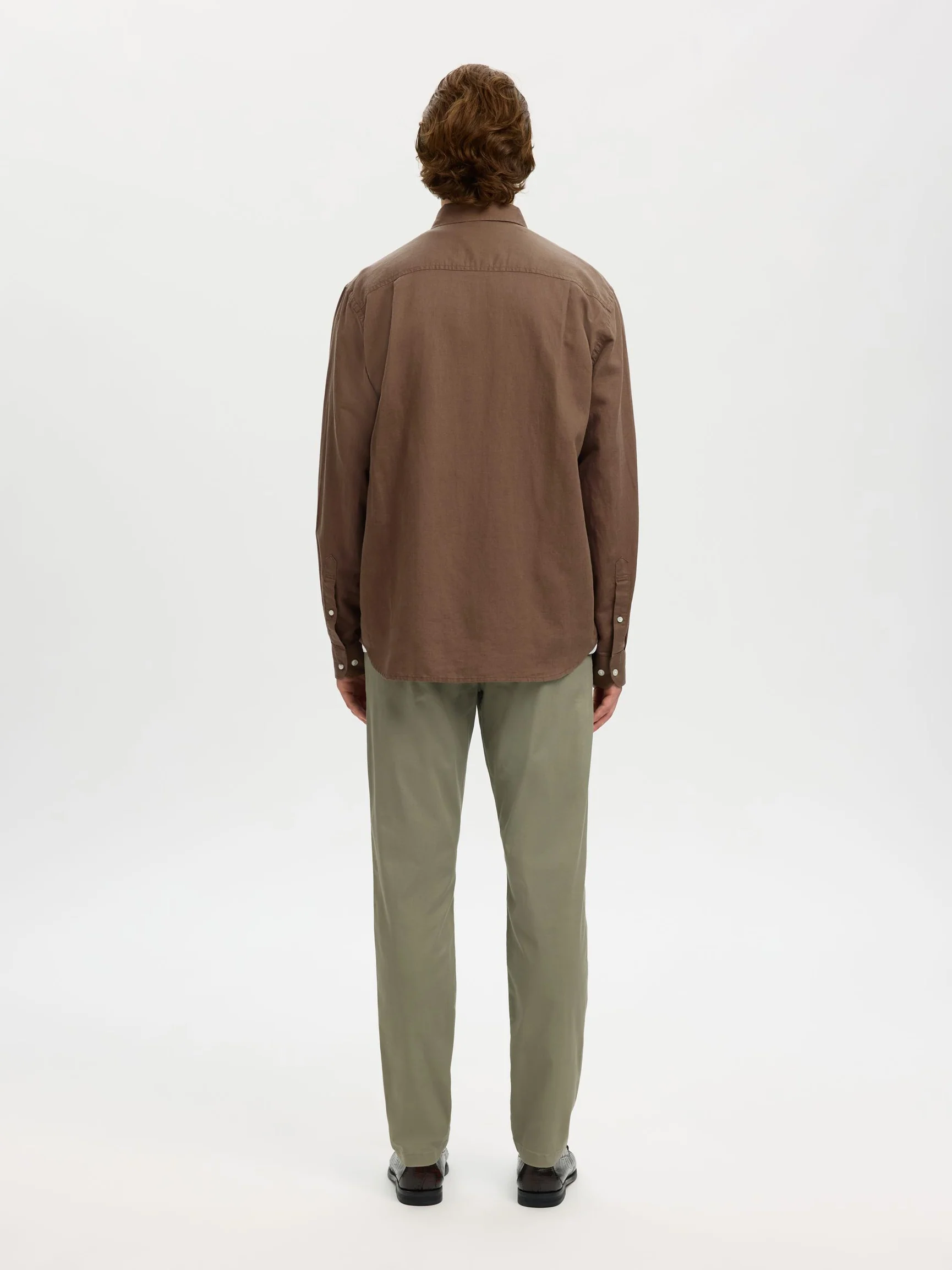 Selected miesten kauluspaita SLHREGCLAY Linenblend LS Shirt, Chocolate Chip - Image 2