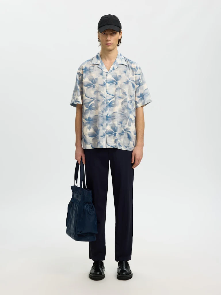 Selected miesten kauluspaita SLHRLXAir Mix Print SS Shirt, Blue Mirage Leaves - Image 2