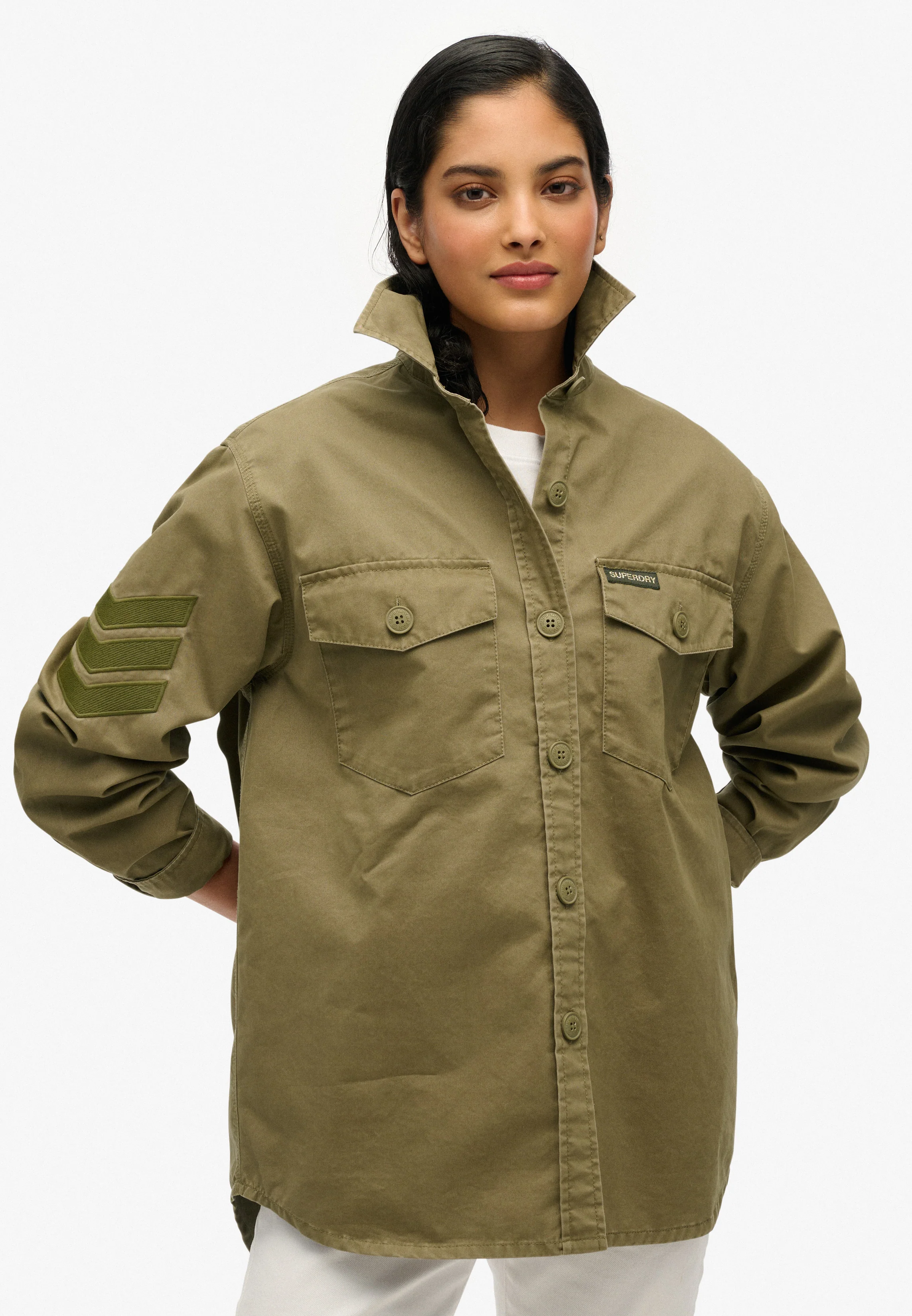 Superdry naisten paita, Military Emb Oversized Shirt Armeijanvihreä - Image 4