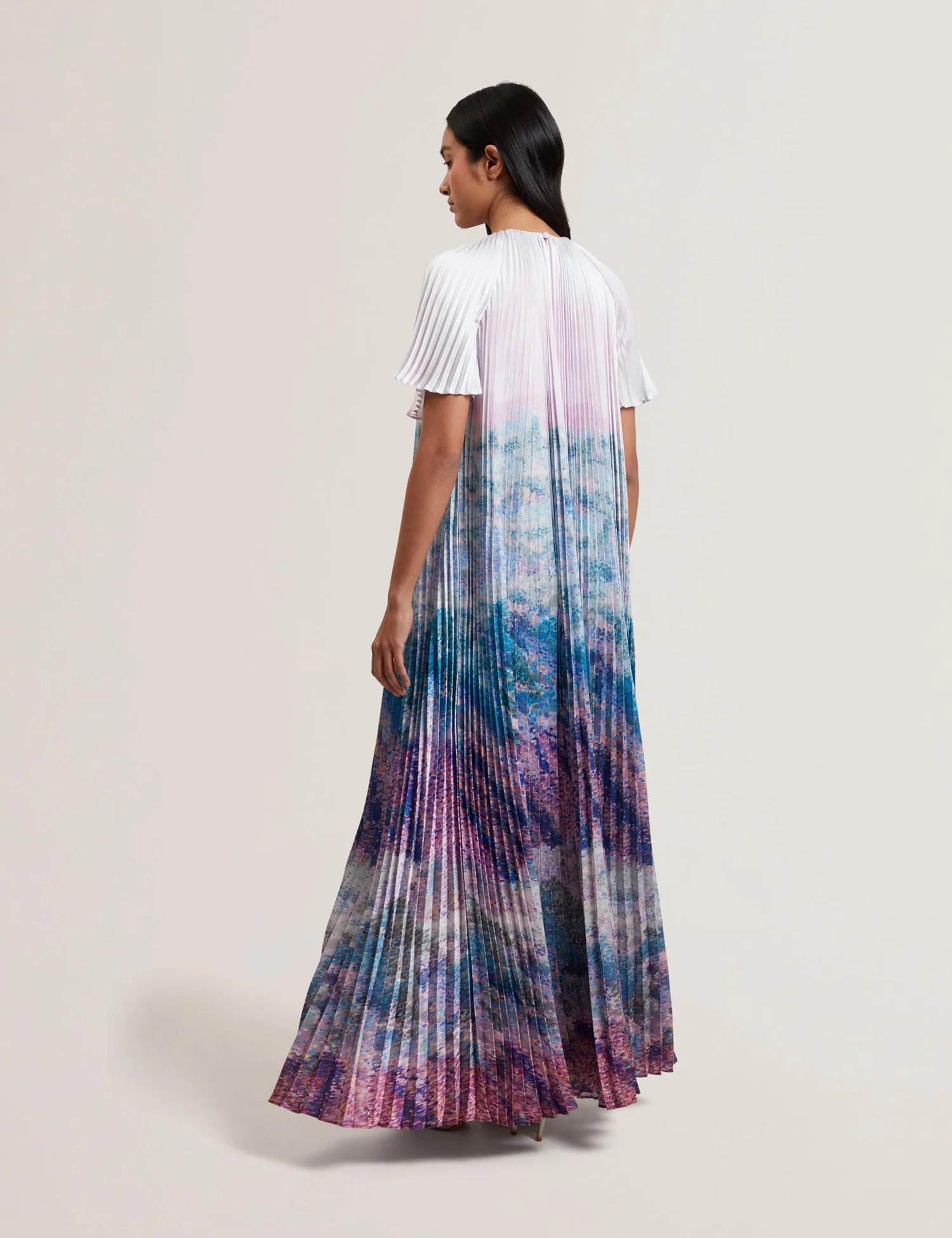 Ted Baker naisten maximekko, DEELIAA Short Sleeve Pleated Maxi Dress Vaaleanpunainen Kuosi - Image 2