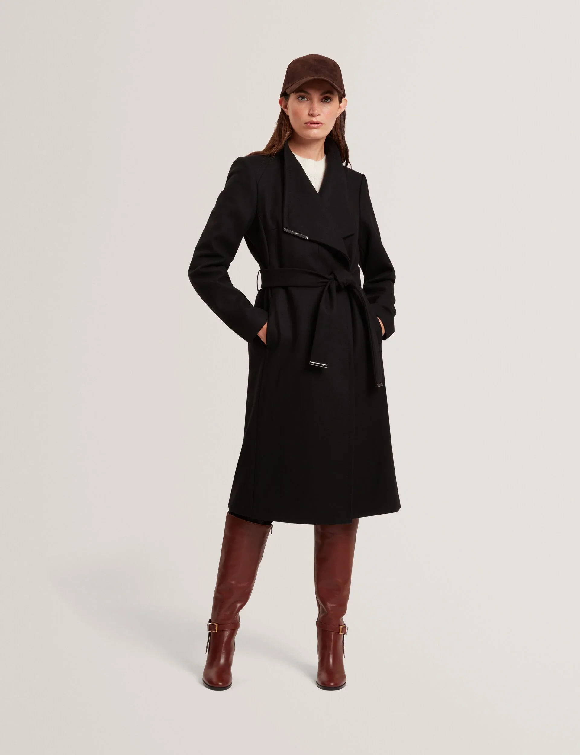 Ted Baker naisten villakangastakki, ROSE MID LENGHT BELTED WOOL COAT Musta