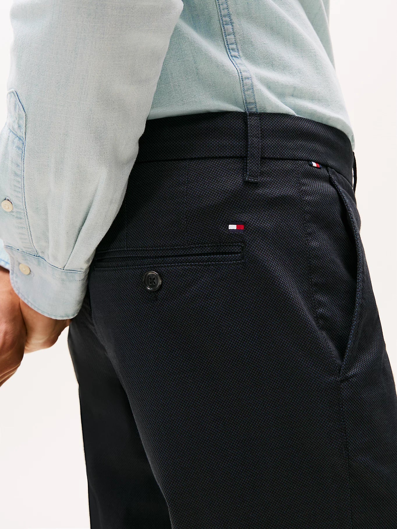 Tommy Hilfiger miesten chinot, DENTON PRINTED STRUCTURE CHINO Tummansininen - Image 3