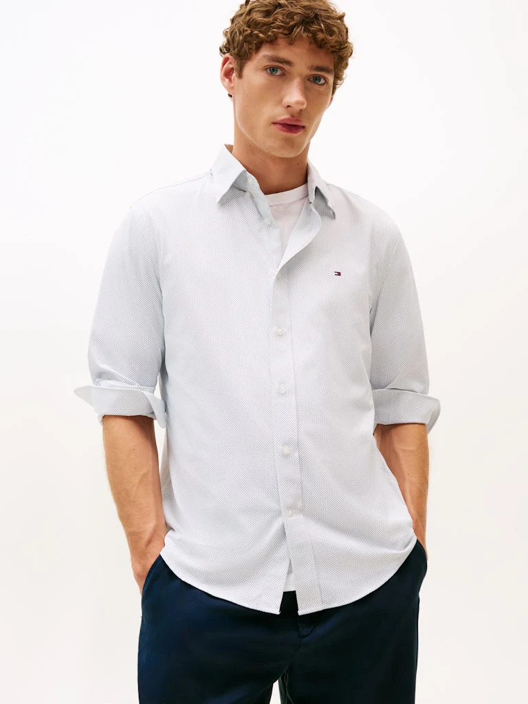 Tommy Hilfiger miesten kauluspaita, PERFORMANCE PRINT SHIRT Valkopohjainen Kuosi