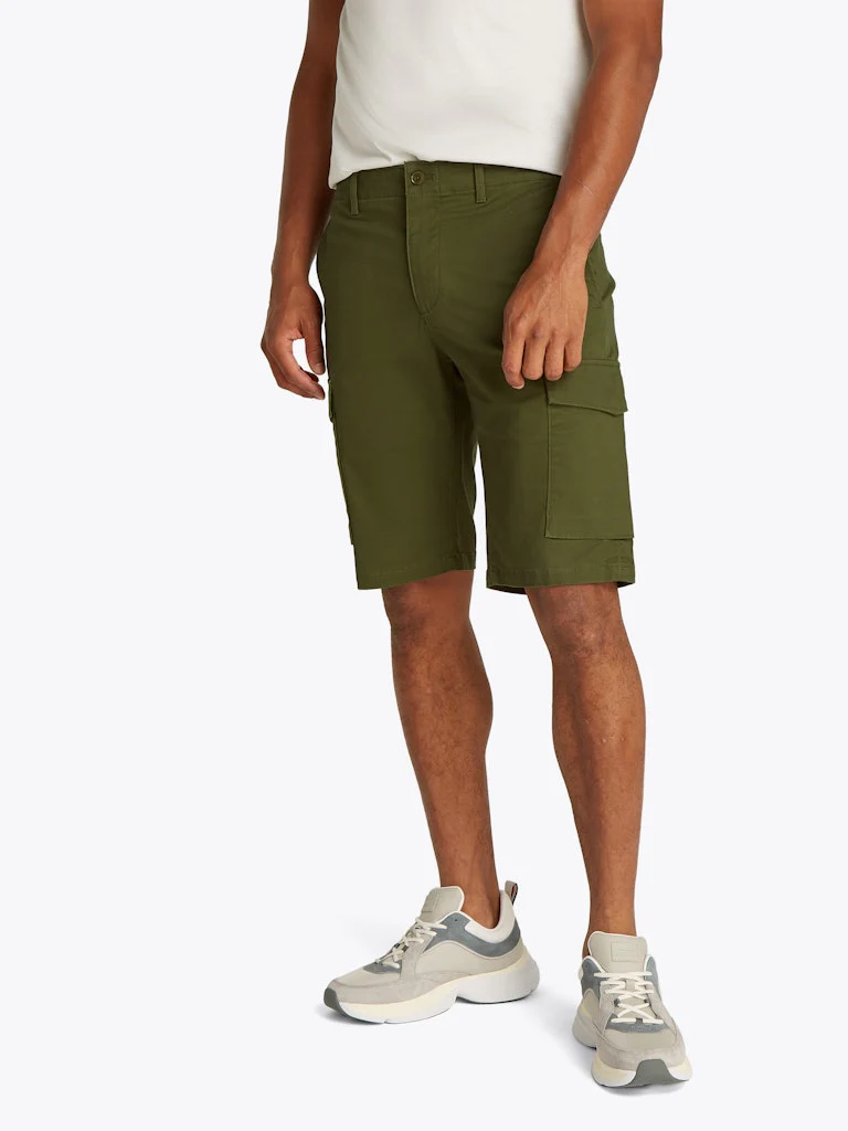Tommy Hilfiger miesten shortsit, JOHN CARGO Armeijanvihreä