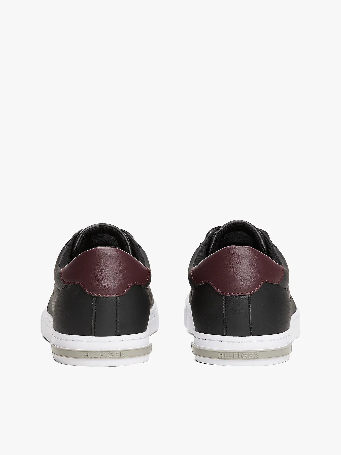 Tommy Hilfiger miesten tennarit, ESSENTIAL LEATHER SNEAKER  Musta - Image 4