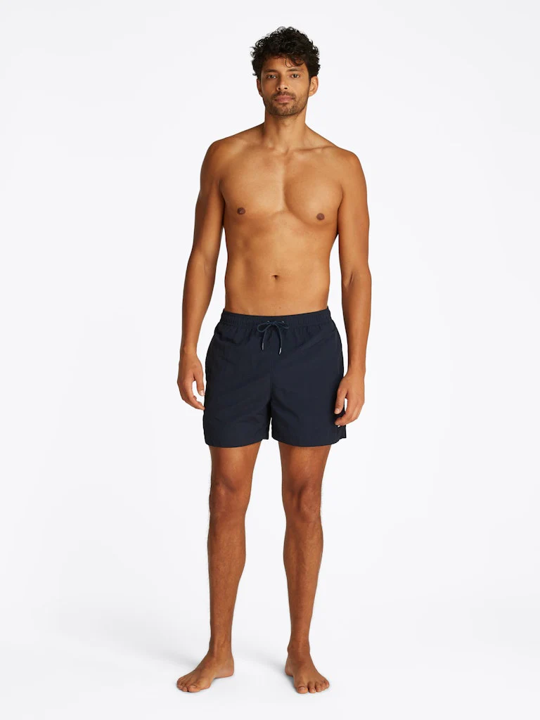 Tommy Hilfiger miesten uimashortsit, MEDIUM DRAWSTRING SWIM SHORTS Tummansininen
