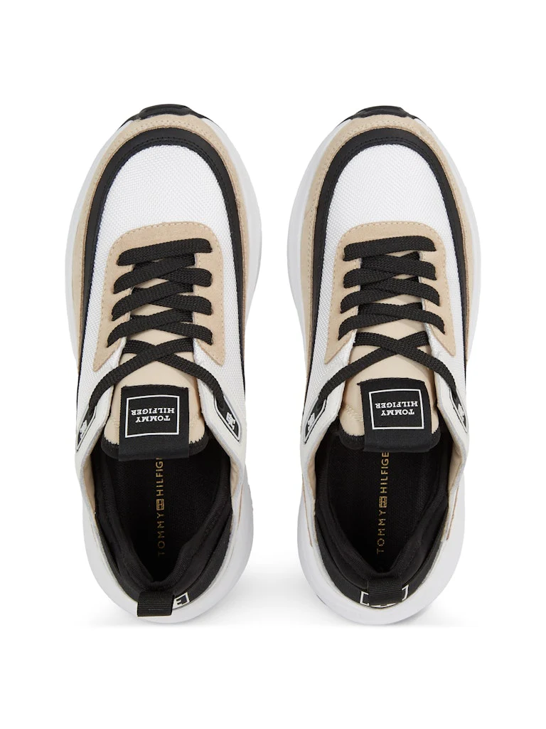 Tommy Hilfiger naisten kengät, SPORTY LUX RUNNER Valkopohjainen Kuosi - Image 2