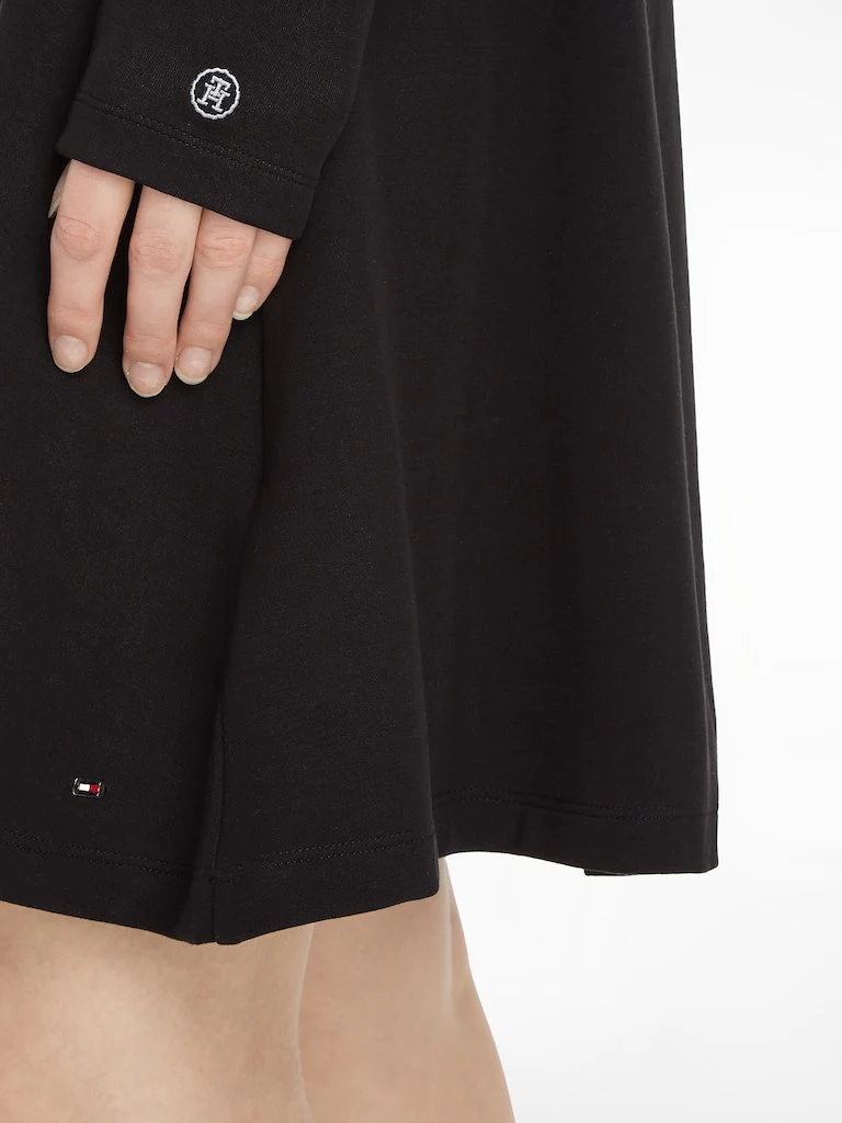 Tommy Hilfiger Naisten Pitkähihainen Trikoomekko, F&F C-NK SHINY INTERLOCK LS DRESS 99 Musta - Image 5