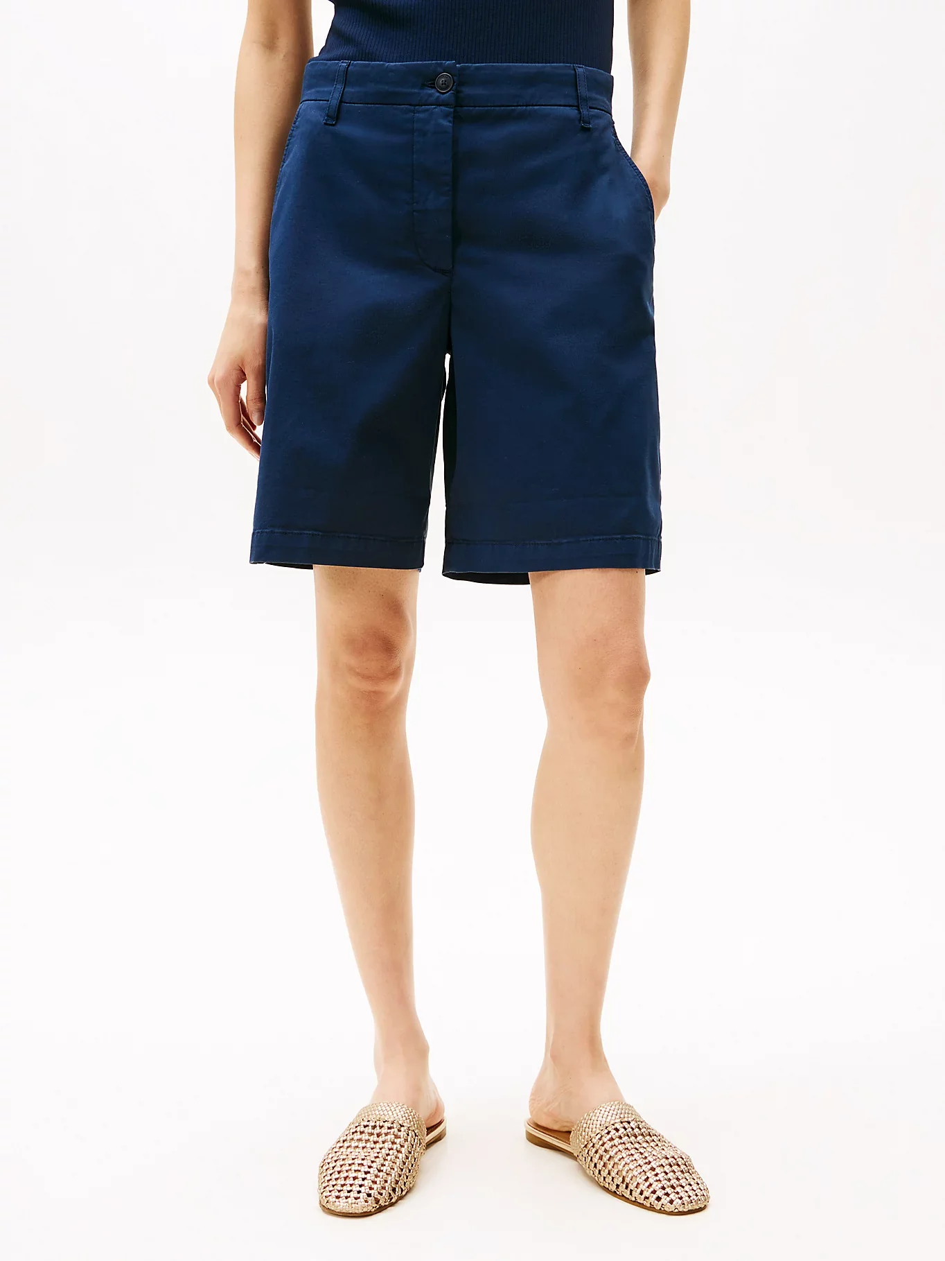 Tommy Hilfiger naisten shortsit, CO BLEND GMD CHINO SHORT Tummansininen - Image 2