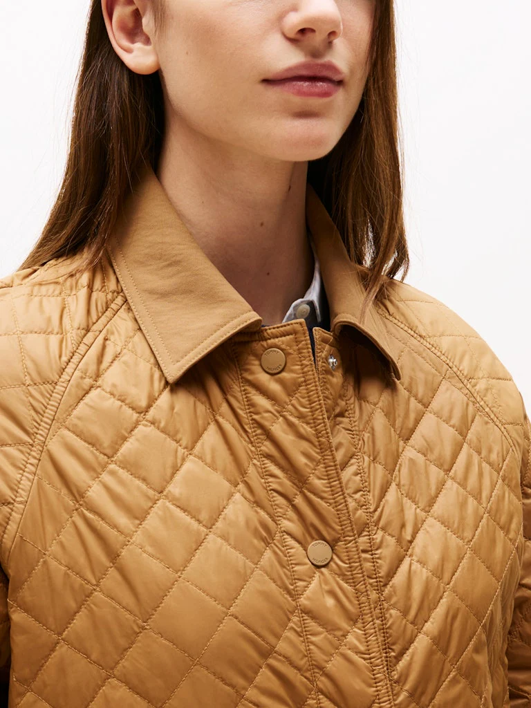 Tommy Hilfiger naisten tikkitakki, PADDED NYLON REG QUILTED COAT Kameli - Image 4