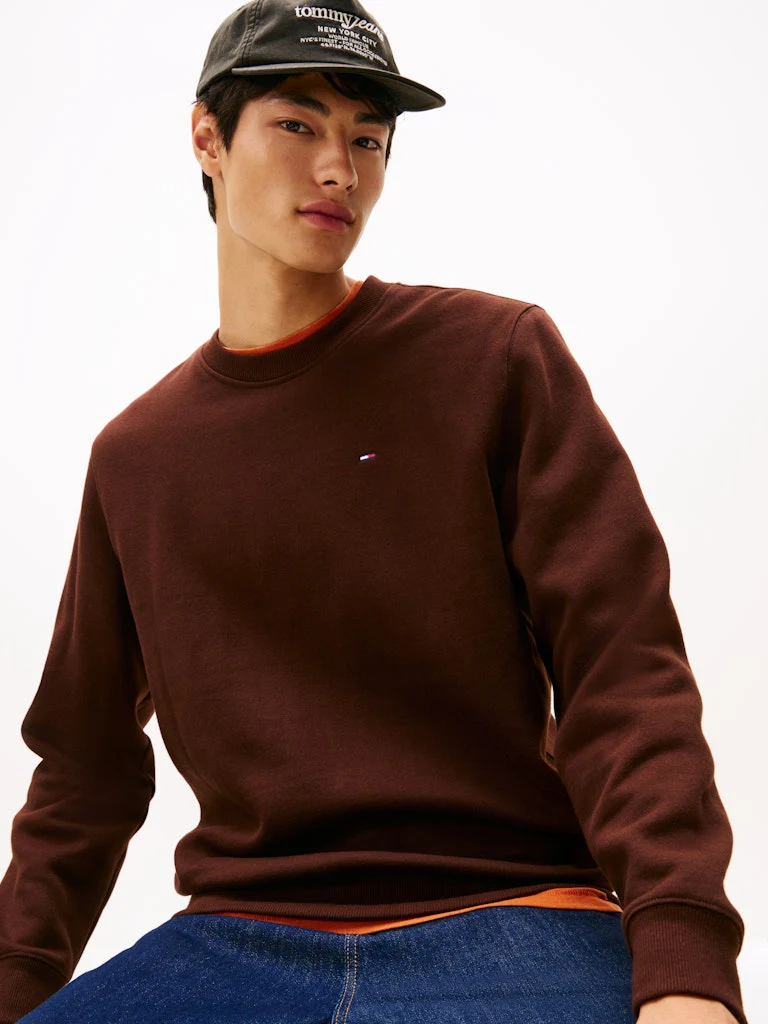 Tommy Jeans Miesten Collegepaita, REG S FLAG CREW Kaakaonruskea - Image 5