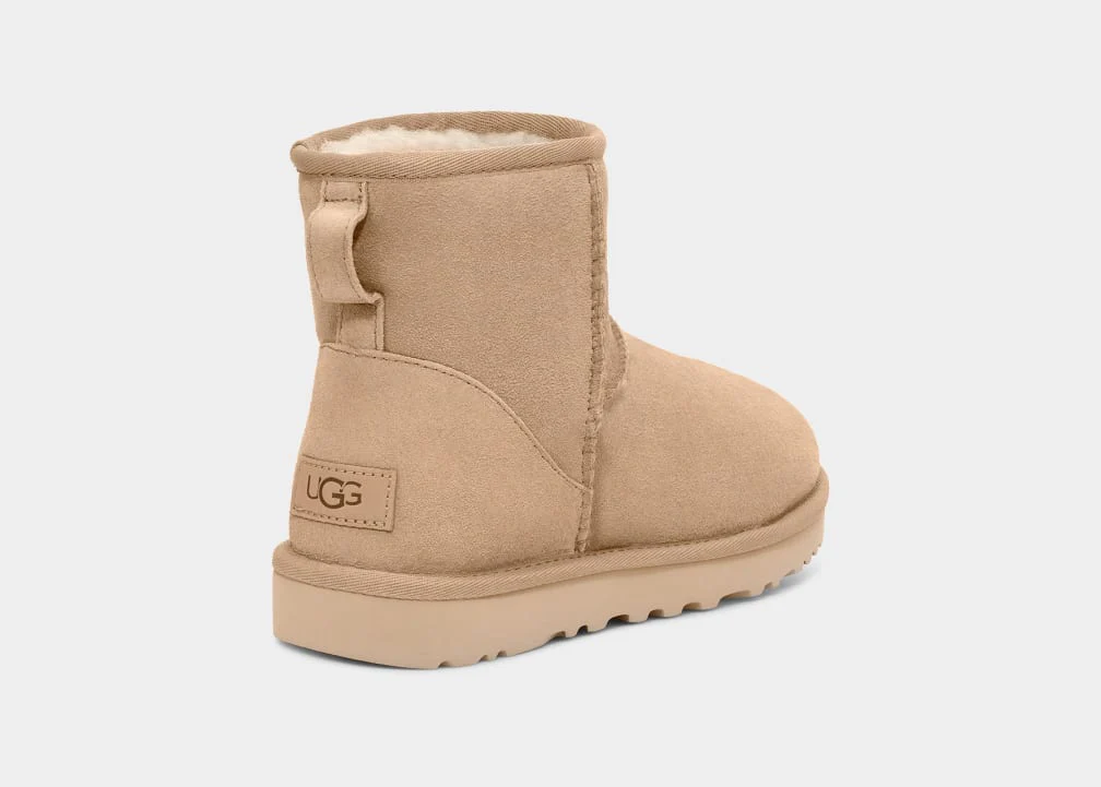 UGG Naisten Kengät, W CLASSIC MINI II Hiekka - Image 3