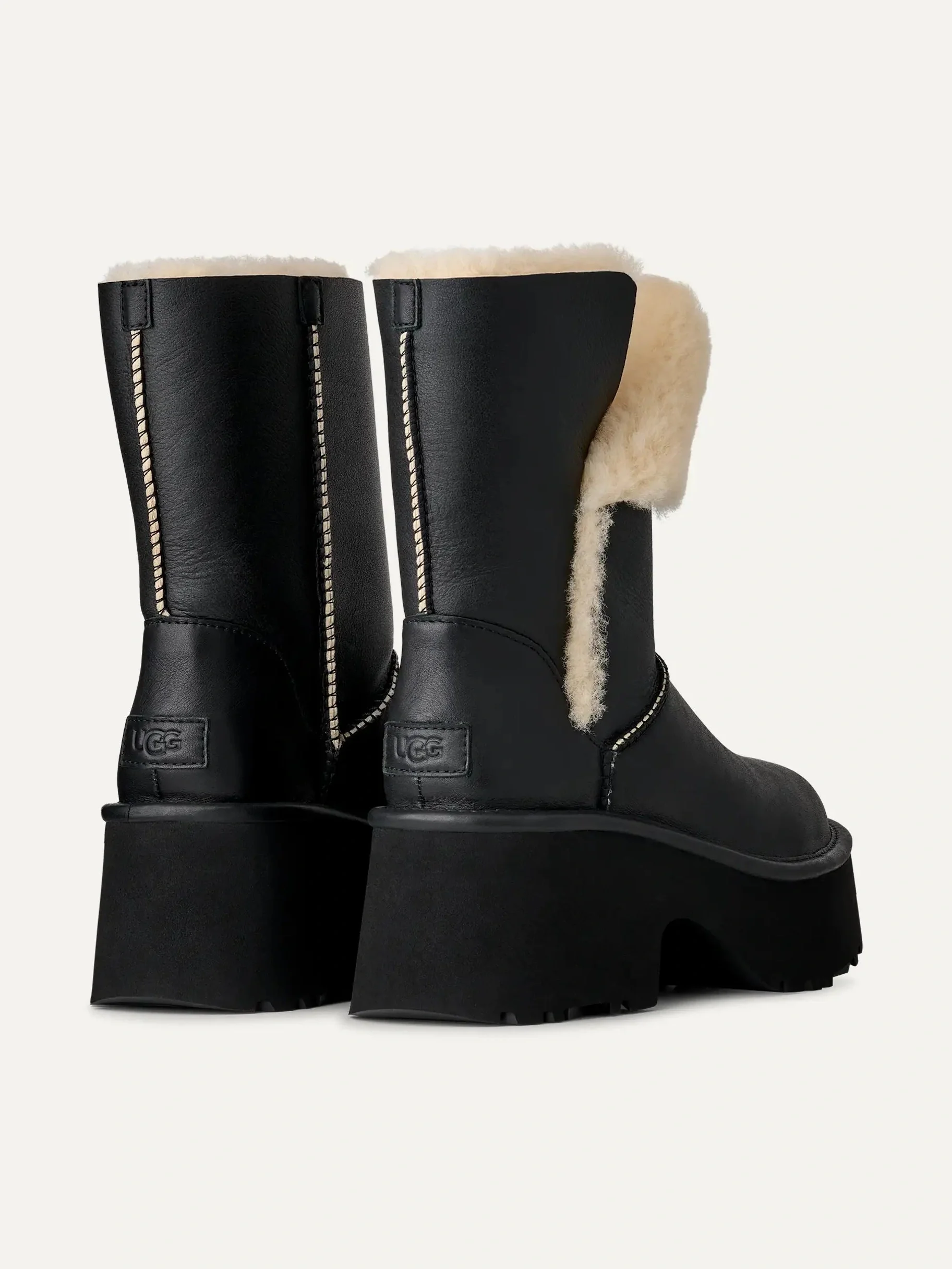 UGG naisten saappaat, W NEW HEIGHTS CUFF LTHR Musta - Image 4