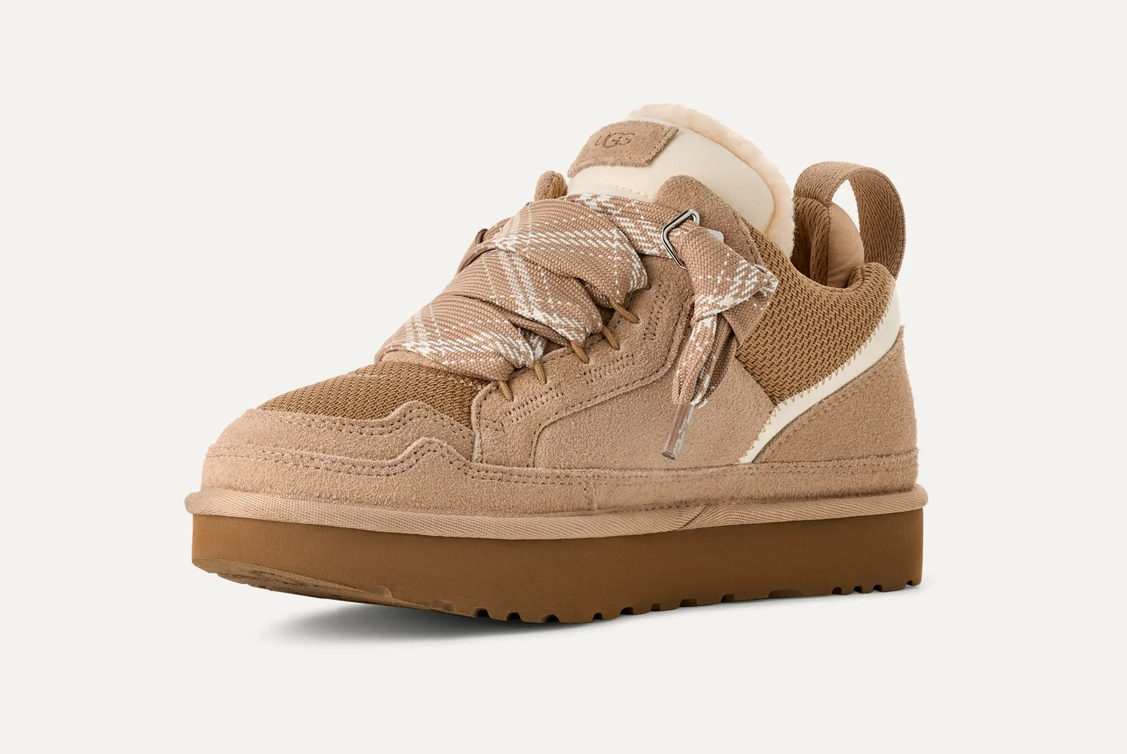 UGG naisten tennarit, W LOWMEL Hiekka - Image 4