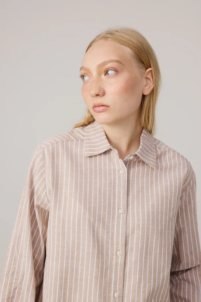 Makia naisten paitapusero Urpu Shirt, raidallinen beige - Image 5
