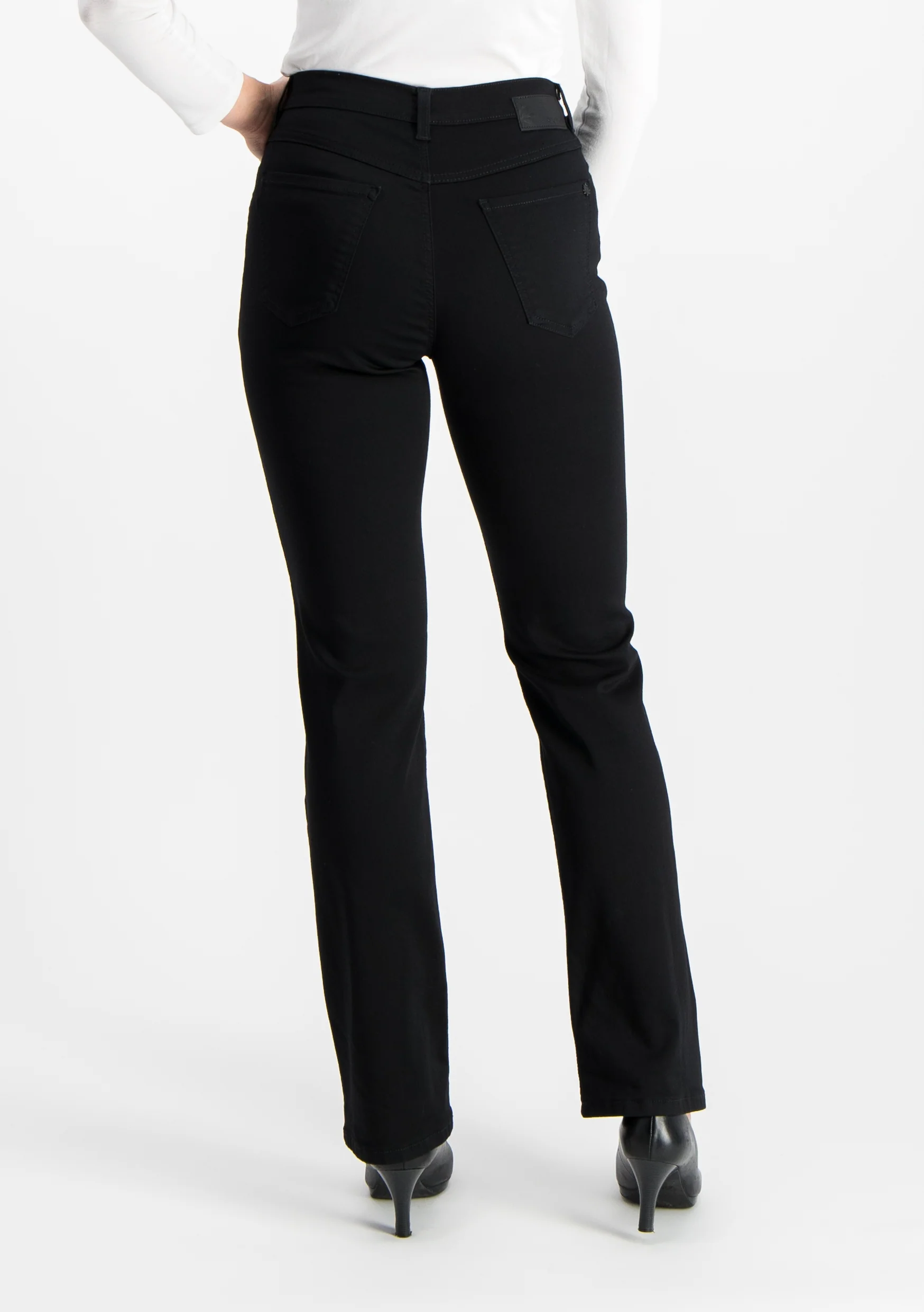 Very Nice Naisten Farkut, Caramel 9691 Curvy Fit Super Stretch Musta - Image 3
