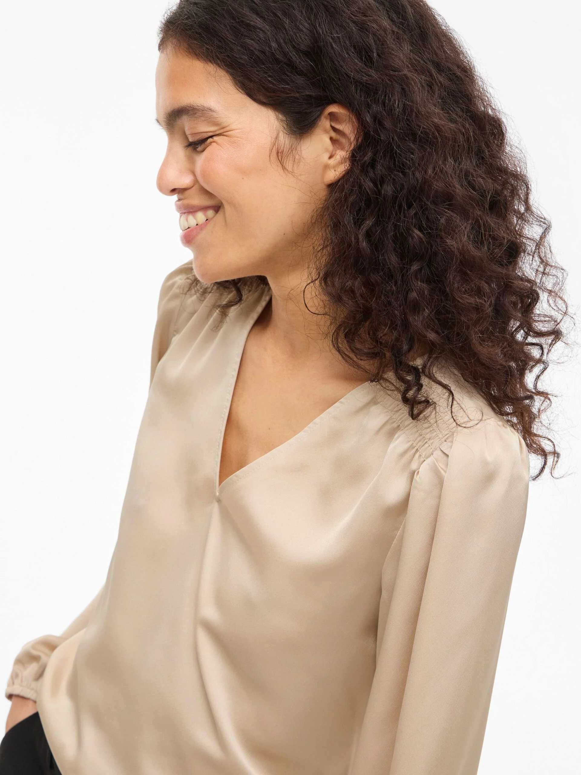 Vila naisten pusero Vielette L/S Smock Satin Top, Cement - Image 6