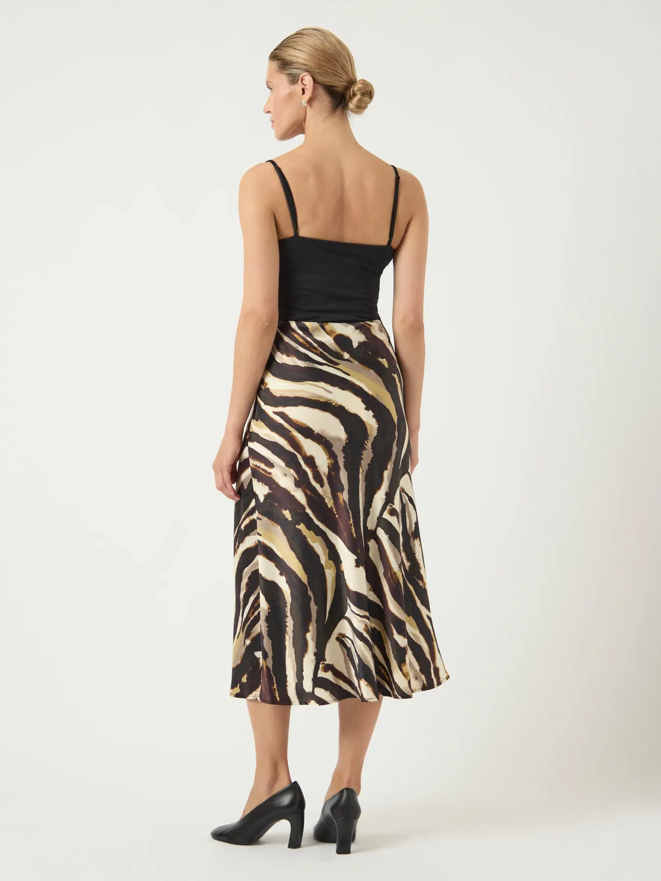 Y.A.S hame, YASPELLA HW MIDI SKIRT Sandshell Zebra Print - Image 2
