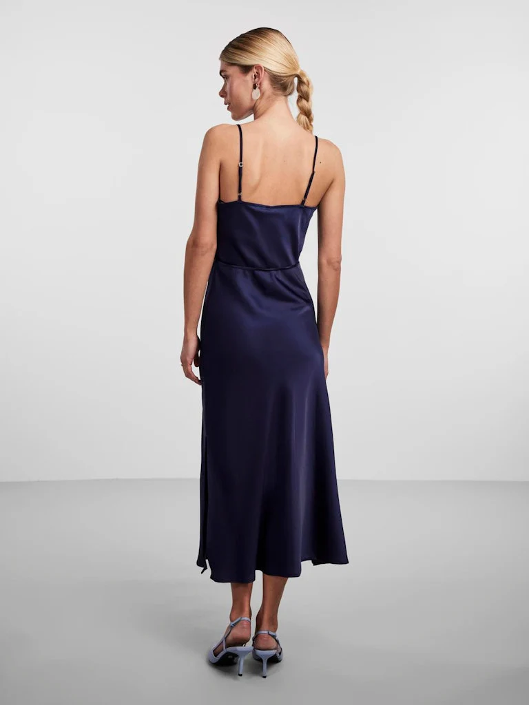 Y.A.S Naisten Mekko, YASTHEA STRAP LONG DRESS Tummansininen - Image 2