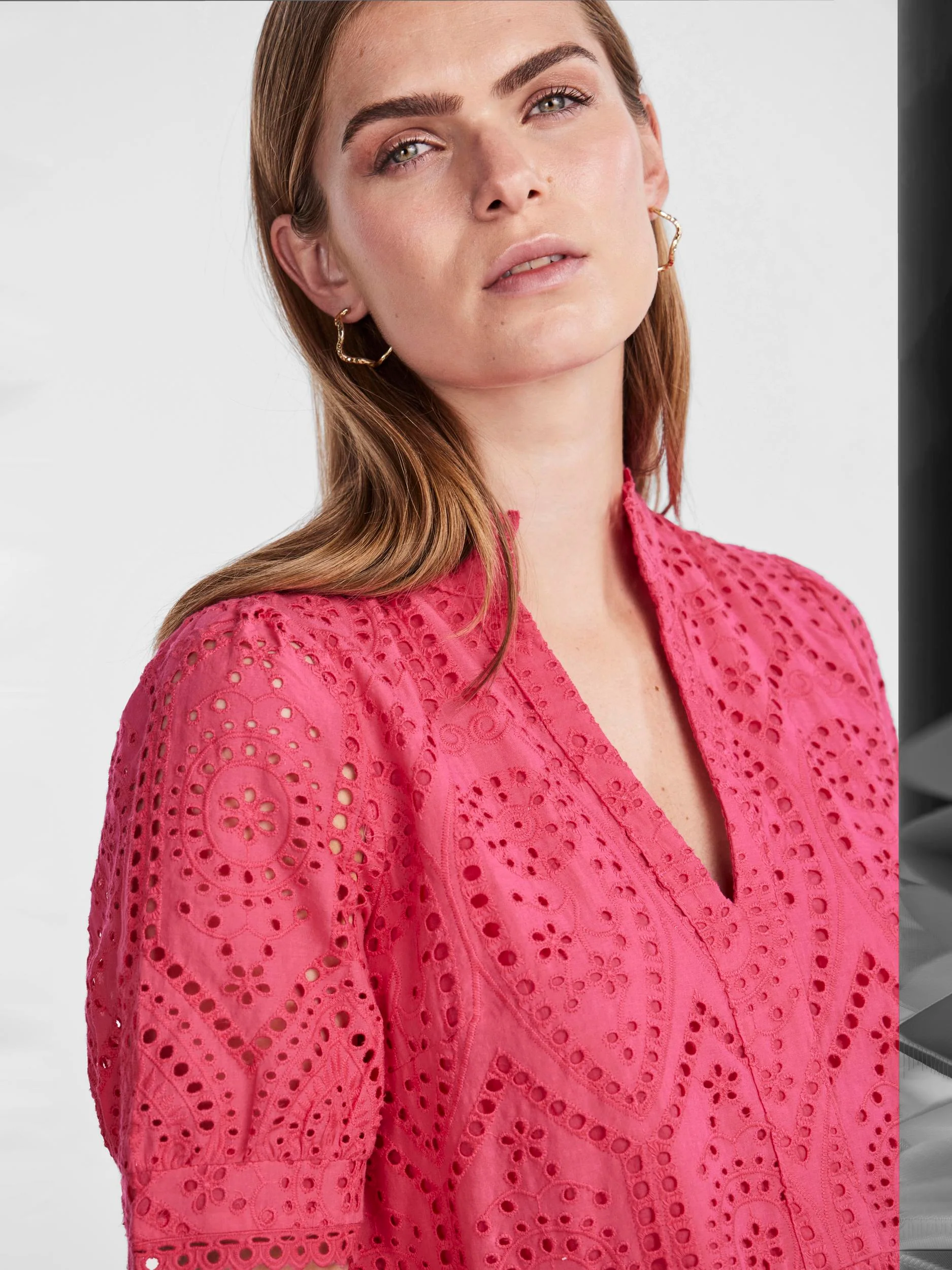 Y.A.S Naisten Minimekko YASHOLI SS DRESS Pinkki - Image 5