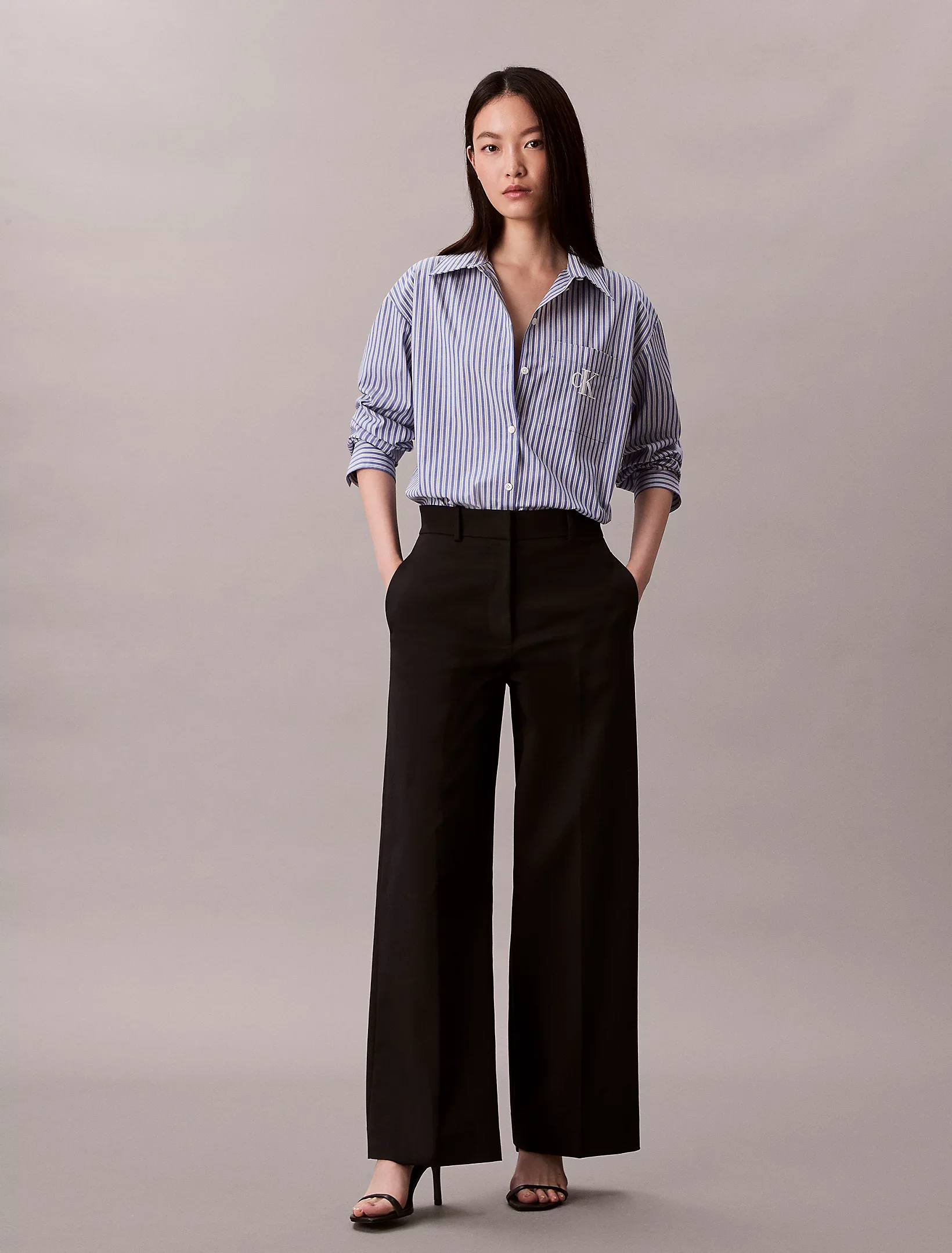 Calvin Klein Jeans naisten paitapusero YD PERFECT BUTTON DOWN SHIRT, vaaleansininen - Image 4